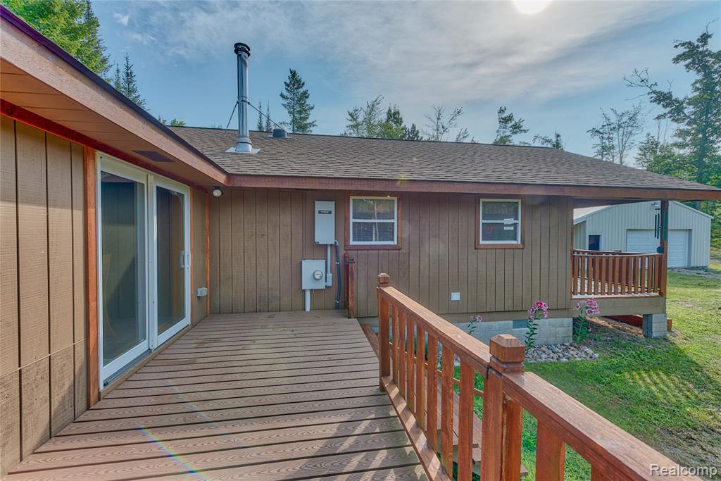 376 North Abbe Road Fairview, MI 48621 - Photo 11 of 86 Gallery Image 11