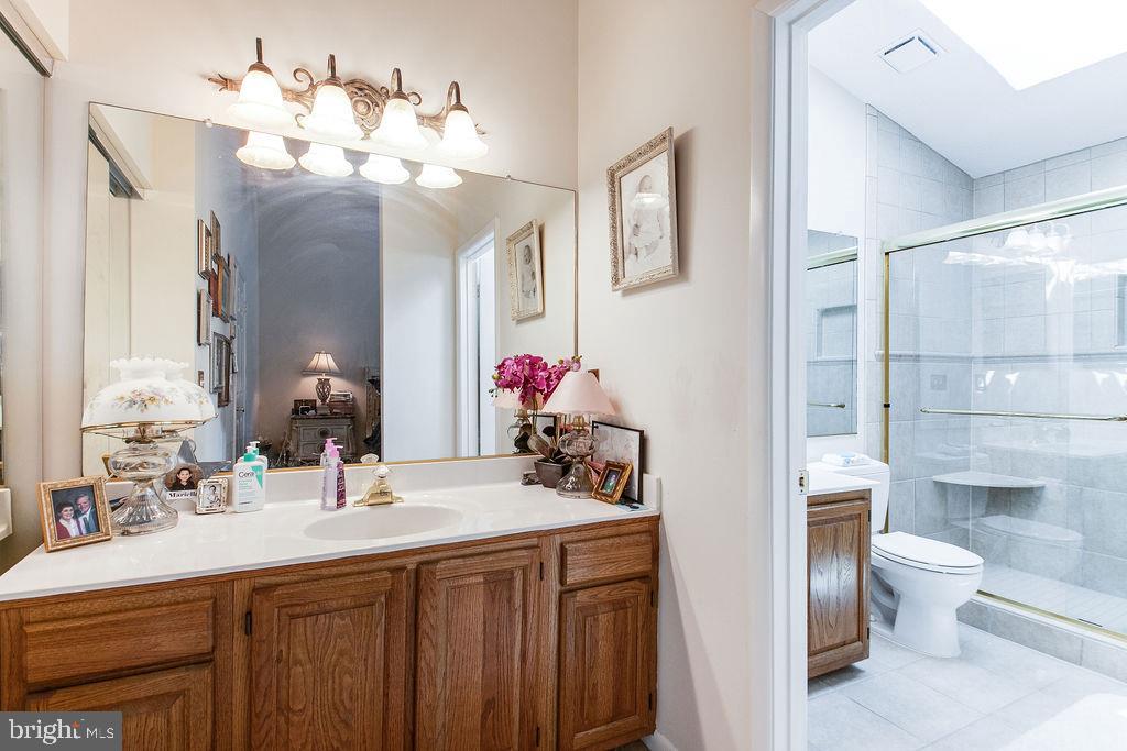 1421 Newport Spring Court Reston, VA 20194 - Photo 22 of 32 Gallery Image 22