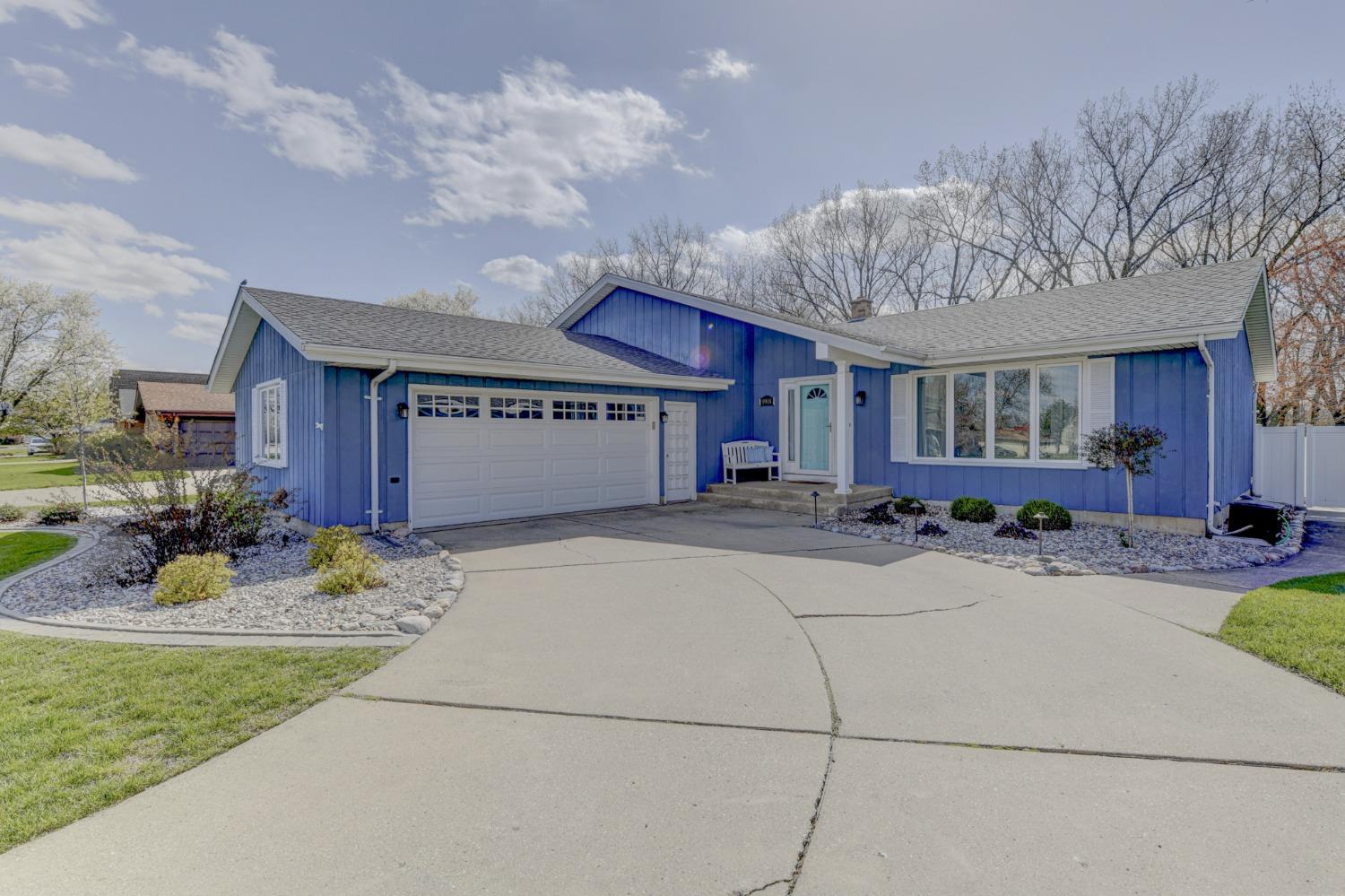 9908 Redbud Road Munster, IN 46321 - Photo 1 of 31 1500x999