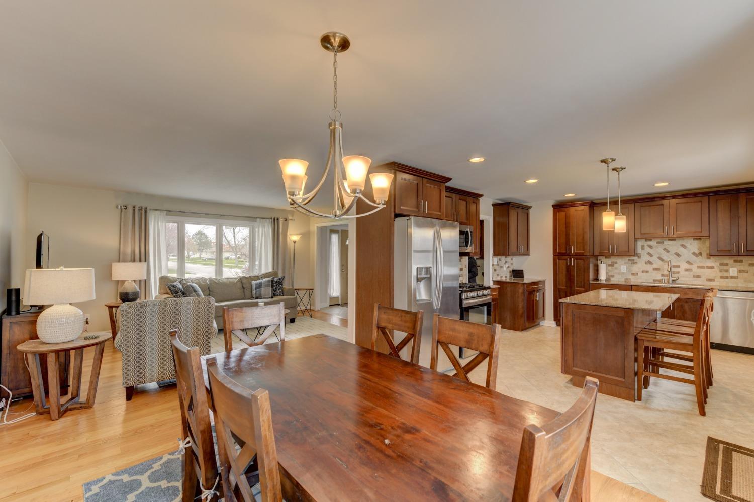 9908 Redbud Road Munster, IN 46321 - Photo 7 of 31 1500x999