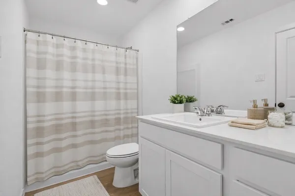 $1,900 | 914 Pertuso Lane, Huffman, TX 77336