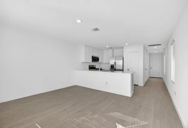 $1,900 | 914 Pertuso Lane, Huffman, TX 77336