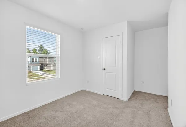 $1,900 | 914 Pertuso Lane, Huffman, TX 77336