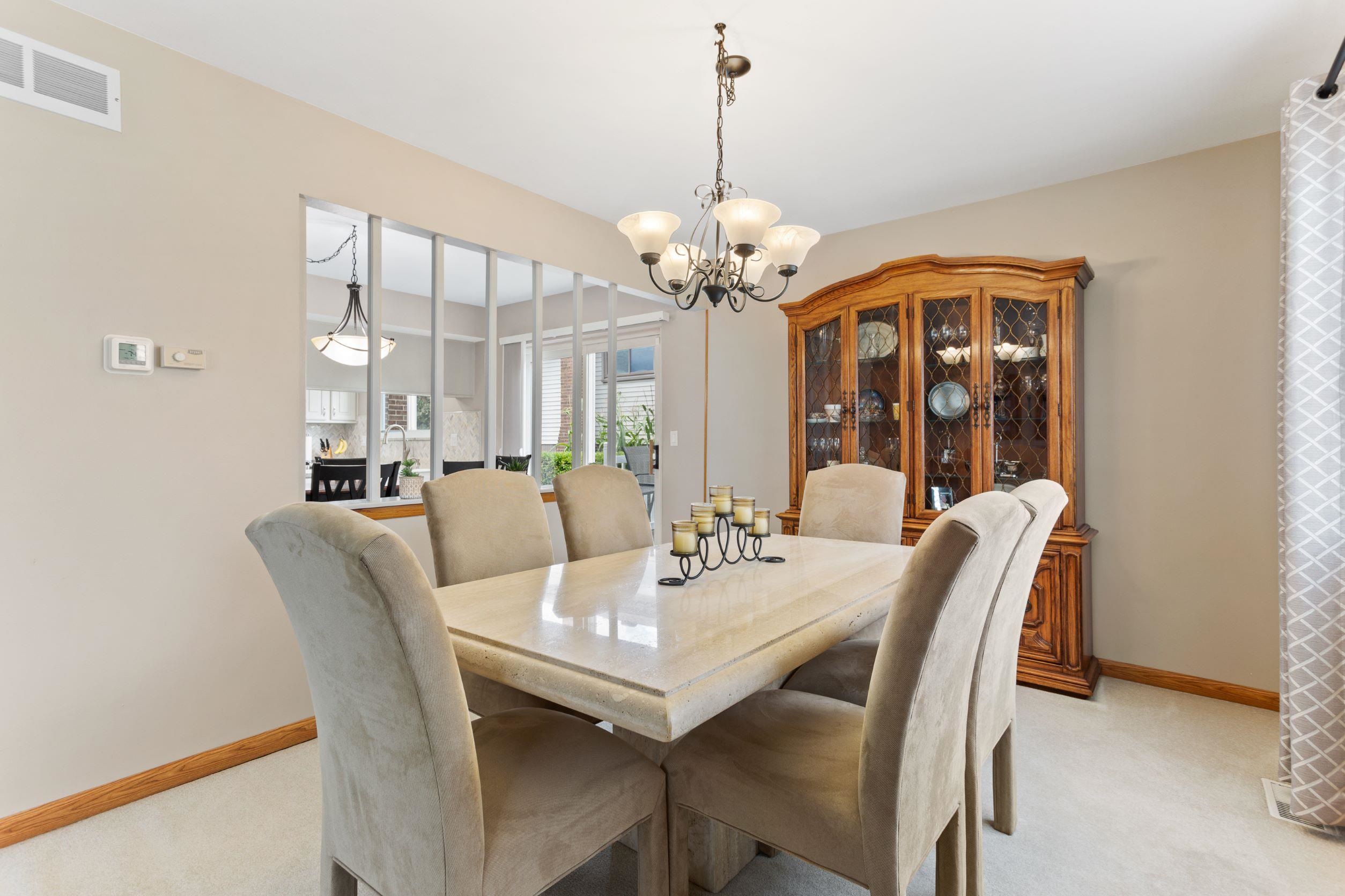47418 Juniper Road Macomb, MI 48044 - Photo 10 of 36 50085065-10.JPG