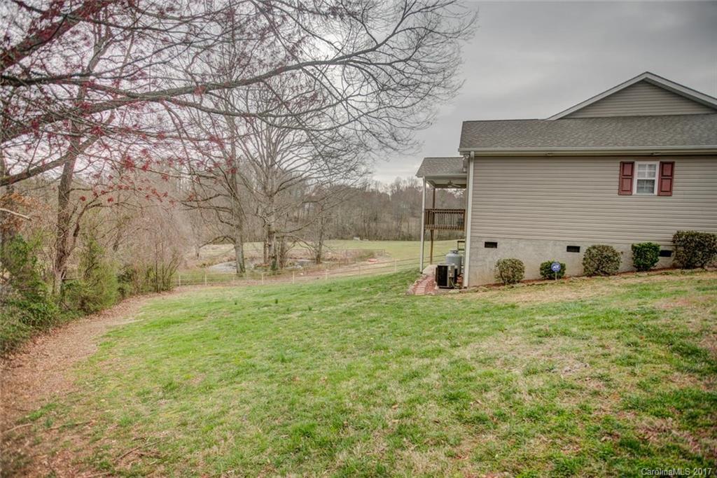 274 Morgan Road Candler, NC 28715 - Photo 12 of 15 Gallery Image 12