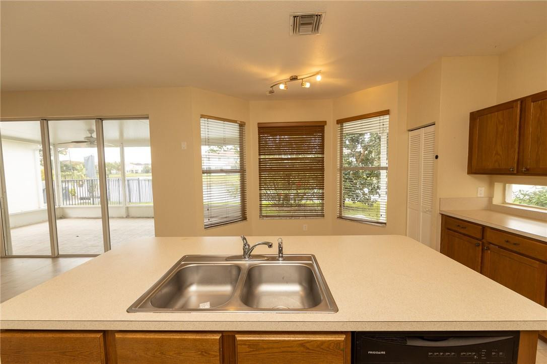 1068 Center Stone Lane Riviera Beach, FL 33404 - Photo 13 of 28 Photo 13