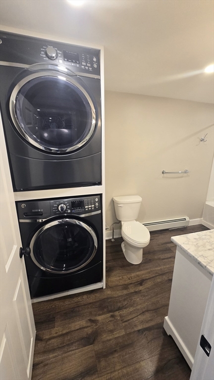 15 Central Street, Unit 4 Georgetown, MA 01833 - Photo 9 of 24 a bathroom with a toilet and a sink