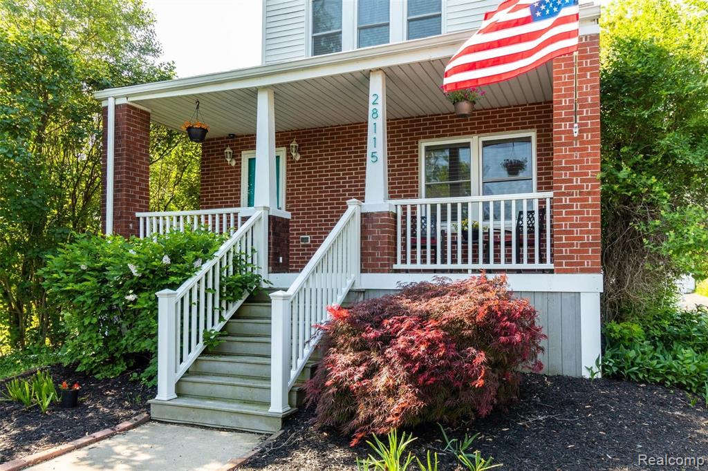 28115 Six Mile Road Livonia, MI 48154 - Photo 3 of 38