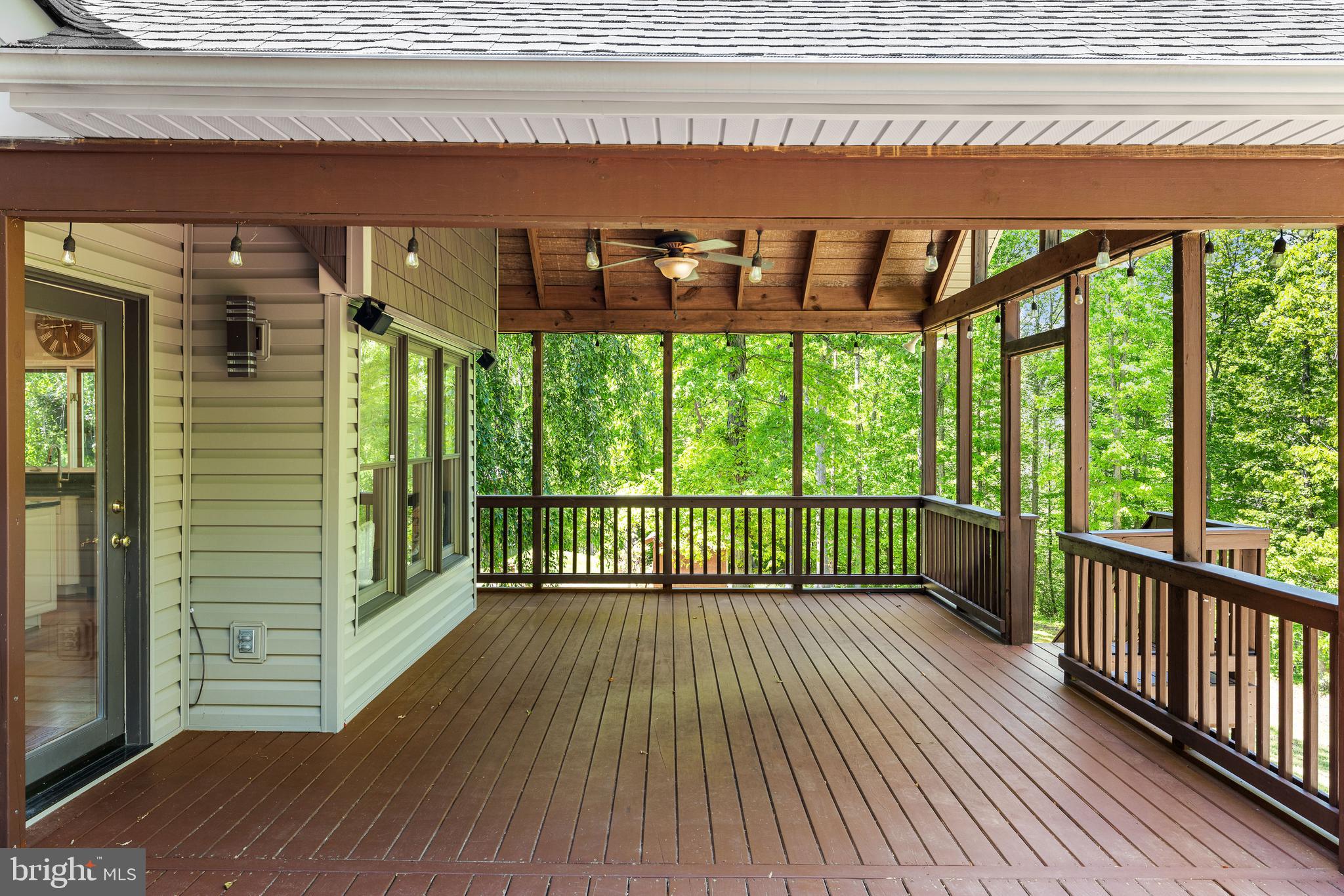 136 Holly Berry Road Fredericksburg, VA 22406 - Photo 62 of 75