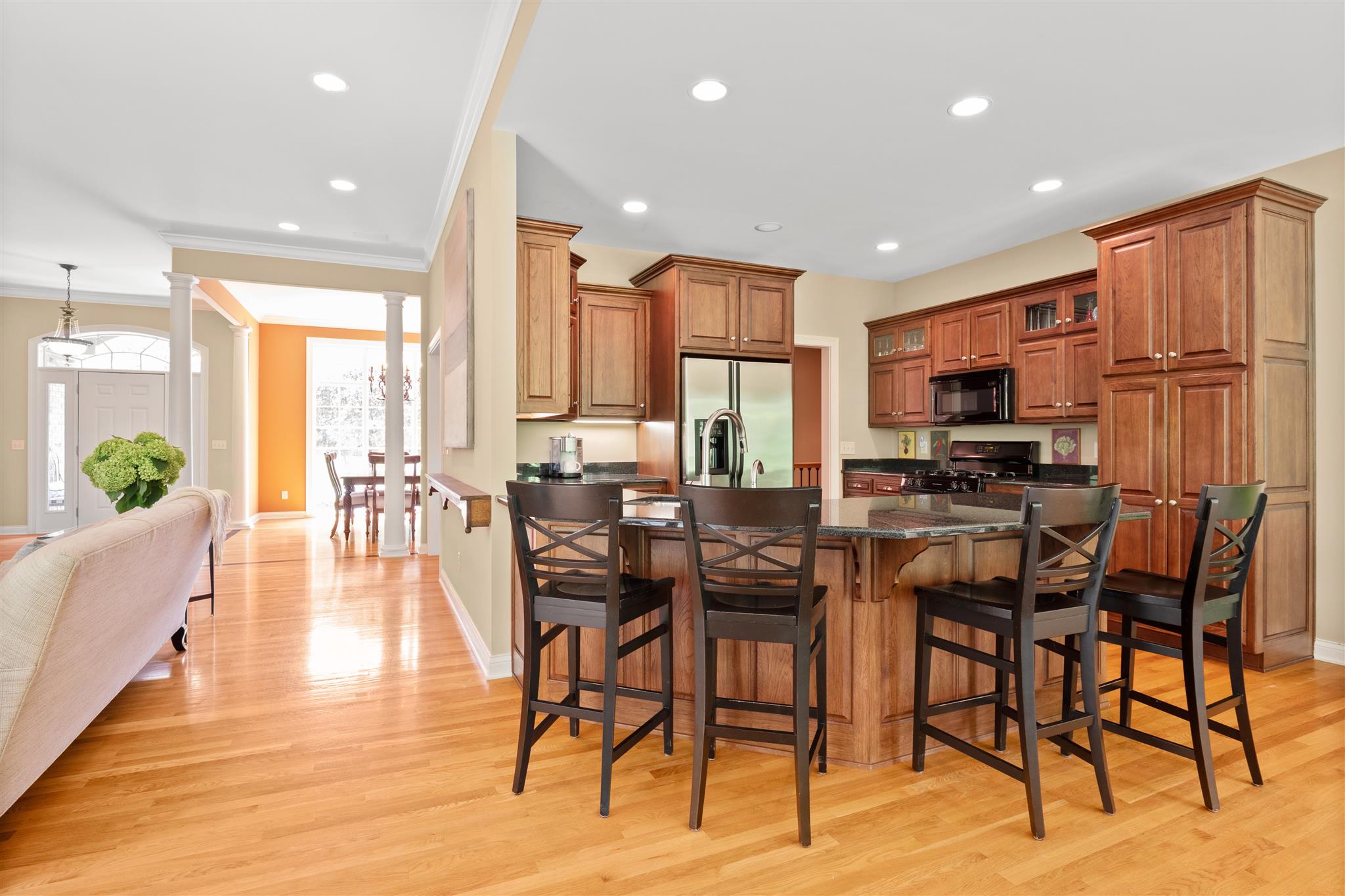 7930 Inverness Lakes Trail Fort Wayne, IN 46804 - Photo 12 of 36 Gallery Image 12