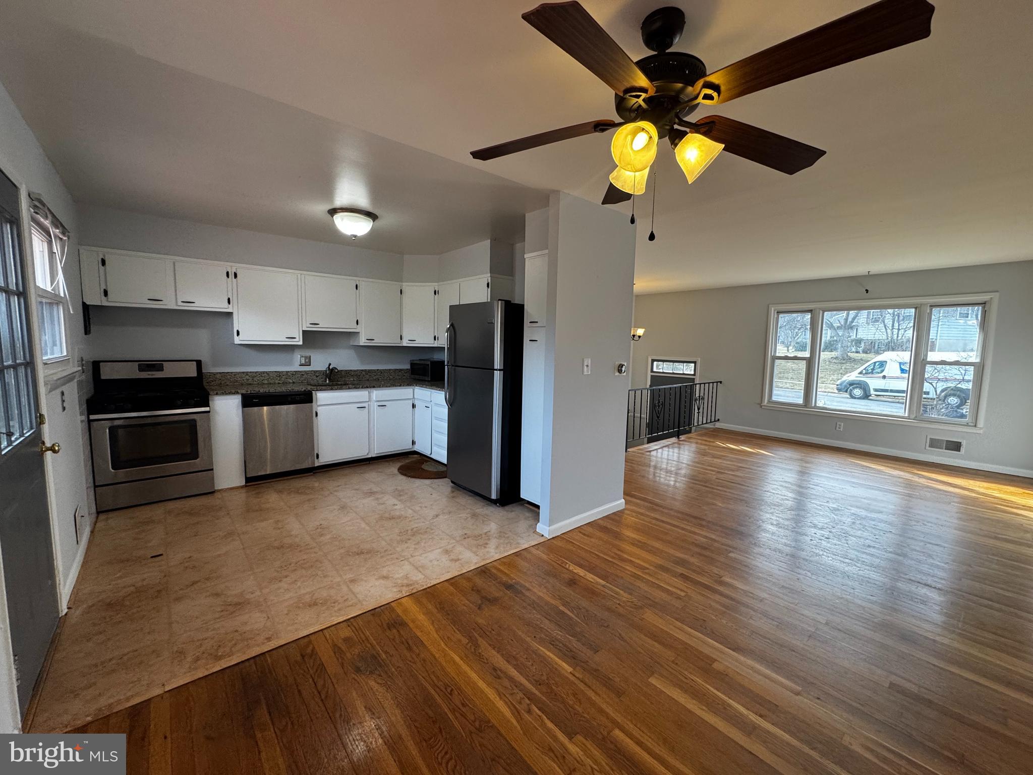 615 Denham Road Rockville, MD 20851 - Photo 9 of 34 Gallery Image 9