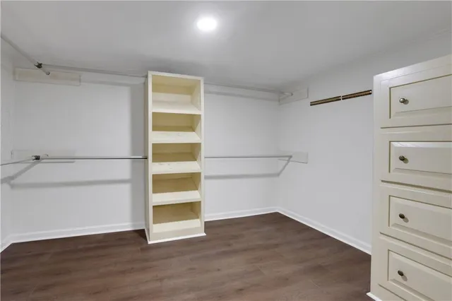 $975,000 | 681 Hampton Place Southwest, Marietta, GA 30064