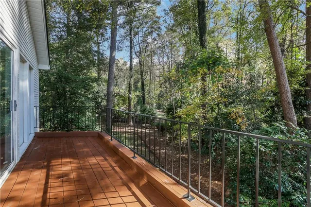 $975,000 | 681 Hampton Place Southwest, Marietta, GA 30064