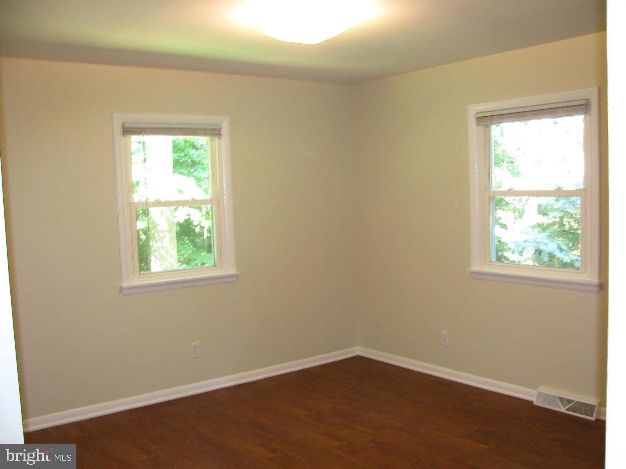 21915 Peach Tree Road Boyds, MD 20841 - Photo 13 of 27 Bedroom