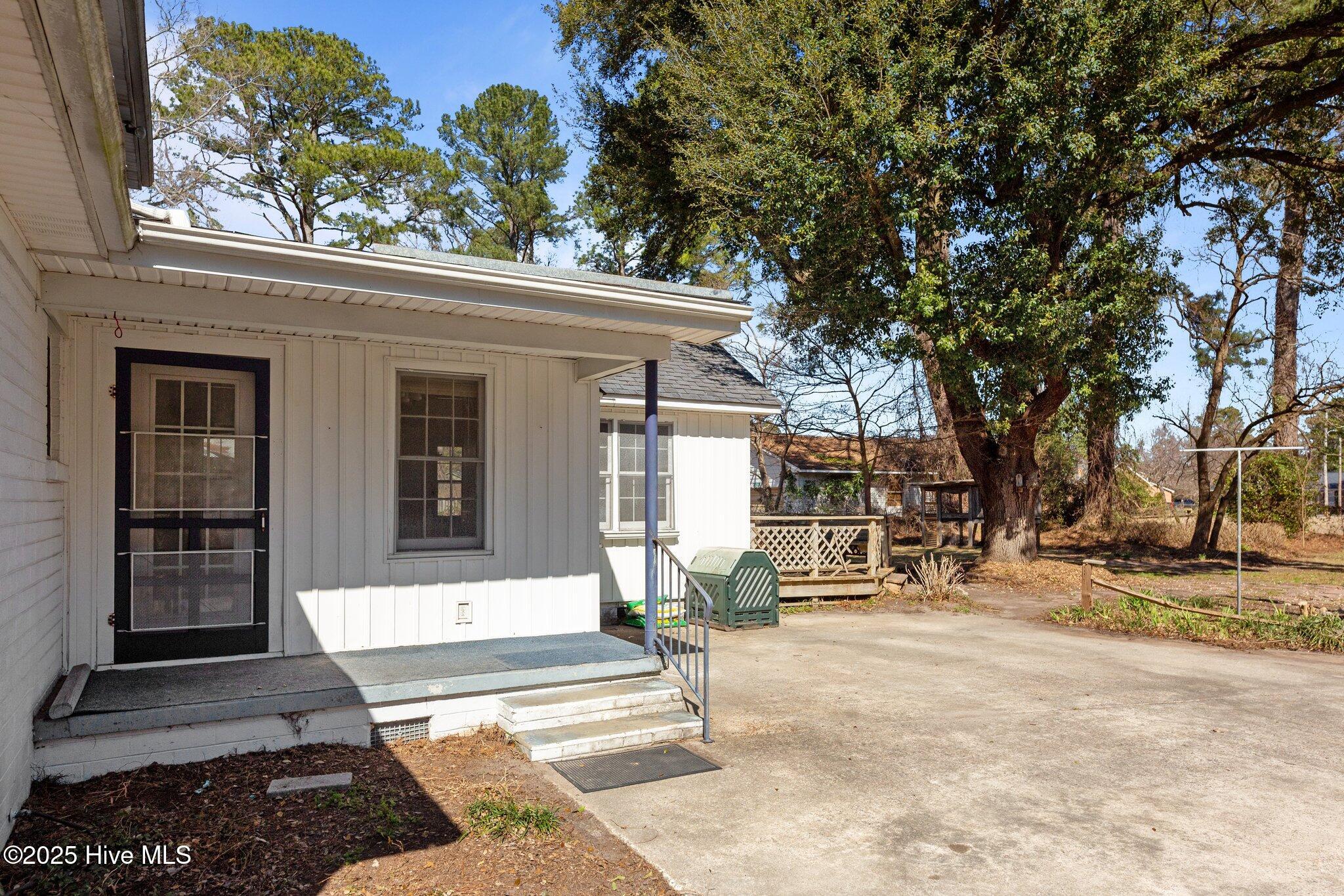2305 Carey Road Kinston, NC 28504 - Photo 35 of 55 35-web-or-mls-_S0A9396