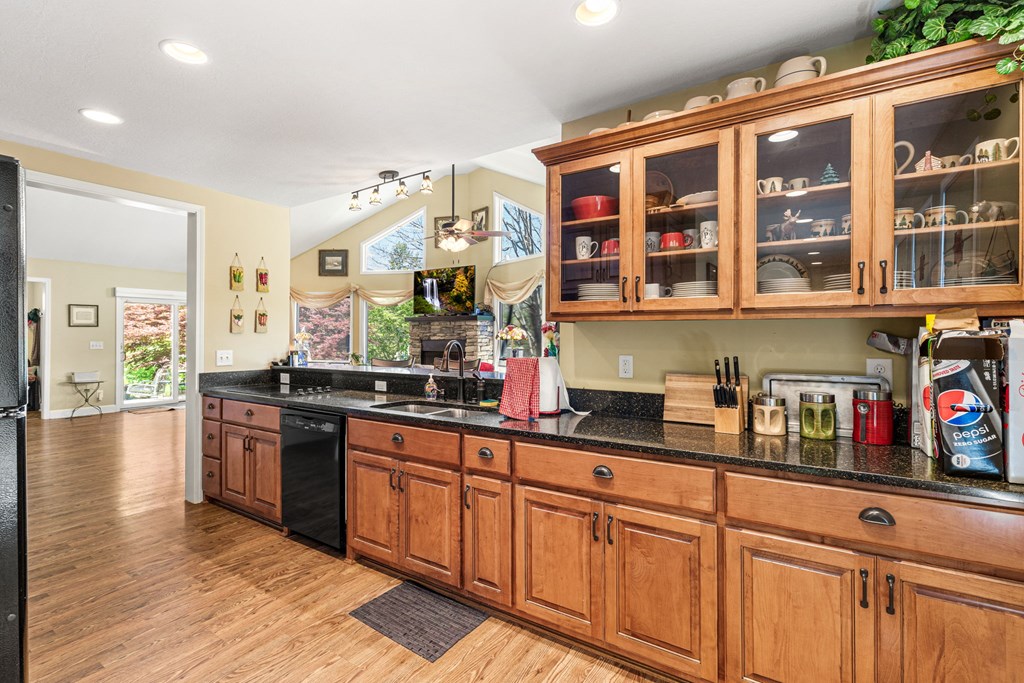 19 Bynum Penland Road Hayesville, NC 28904 - Photo 11 of 72
