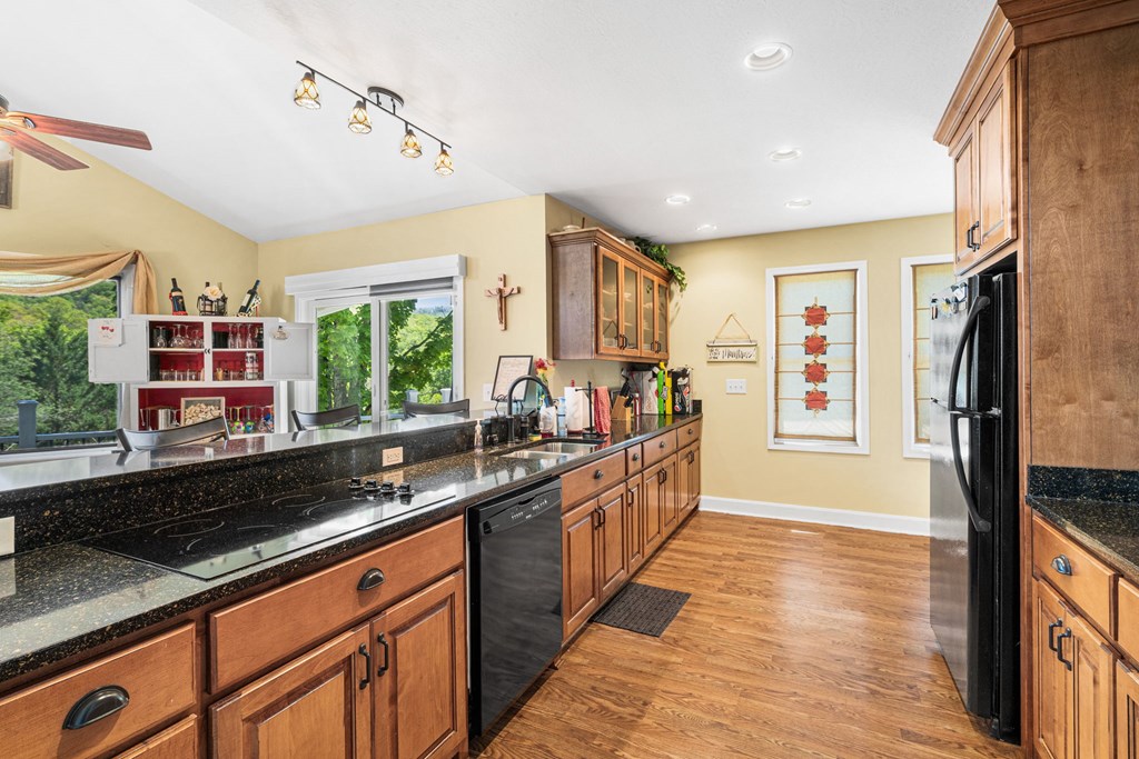 19 Bynum Penland Road Hayesville, NC 28904 - Photo 9 of 72
