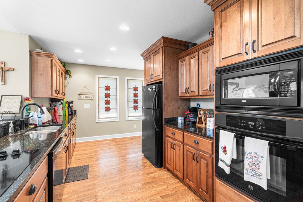19 Bynum Penland Road Hayesville, NC 28904 - Photo 10 of 72
