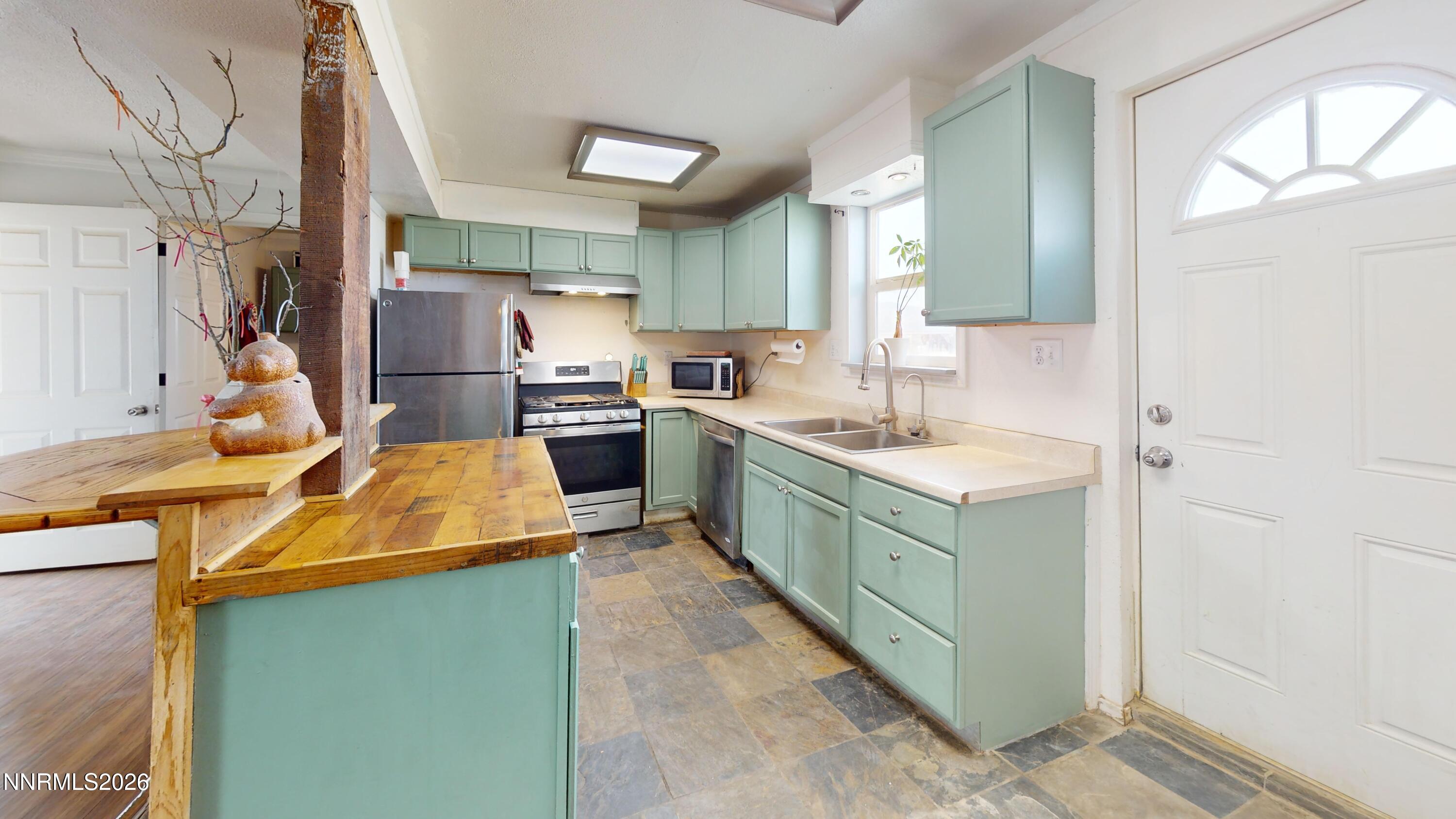 5355 Godchaux Road Winnemucca, NV 89445 - Photo 15 of 39 5355-Godchaux-Rd-Kitchen 1