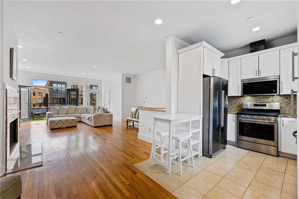 320 Peters Street Southwest, Unit 8 Atlanta, GA 30313 - Photo 1 of 1 Gallery Image 1