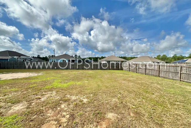 $2,000 | 3530 Sugar Maple Lane, Crestview, FL 32539