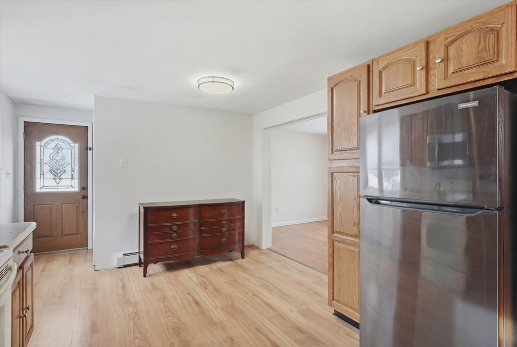 6 Rear Perkins Street Peabody, MA 01960 - Photo 7 of 28