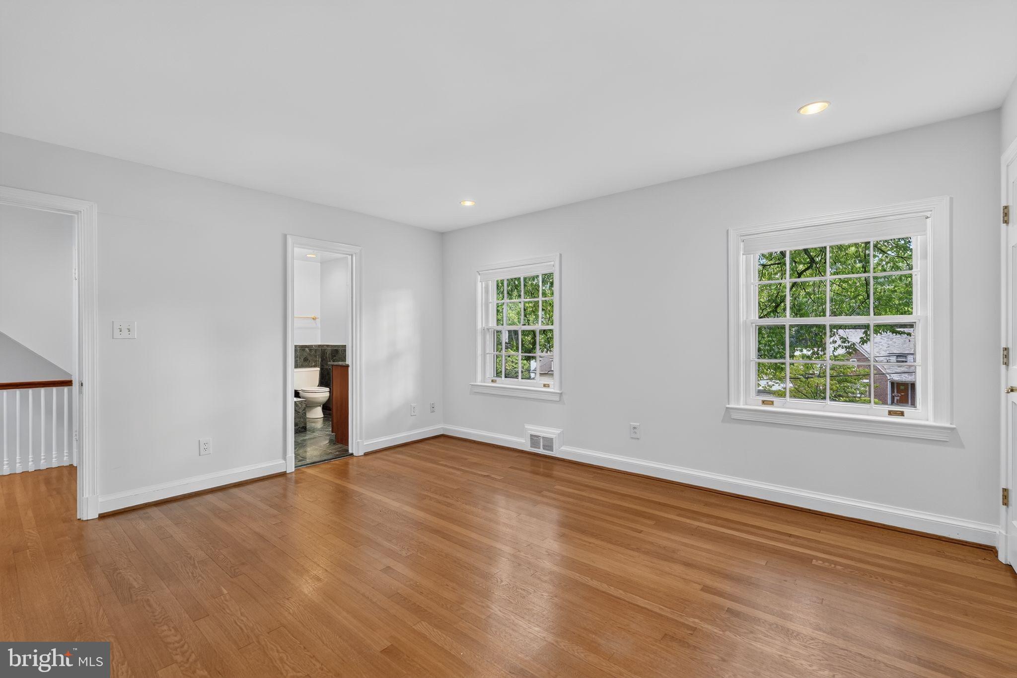 8112 Rayburn Road Bethesda, MD 20817 - Photo 26 of 52