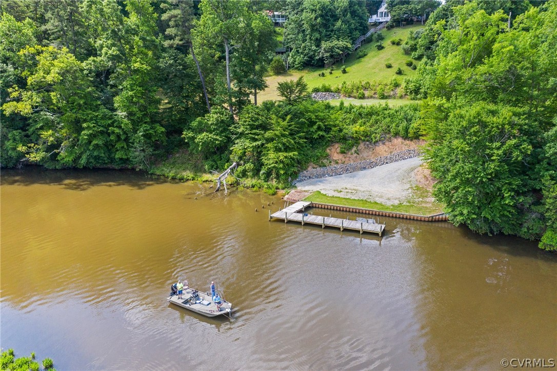 349 Deep Landing Road Tappahannock, VA 22560 - Photo 25 of 28 Closer look at Community Creek access area.