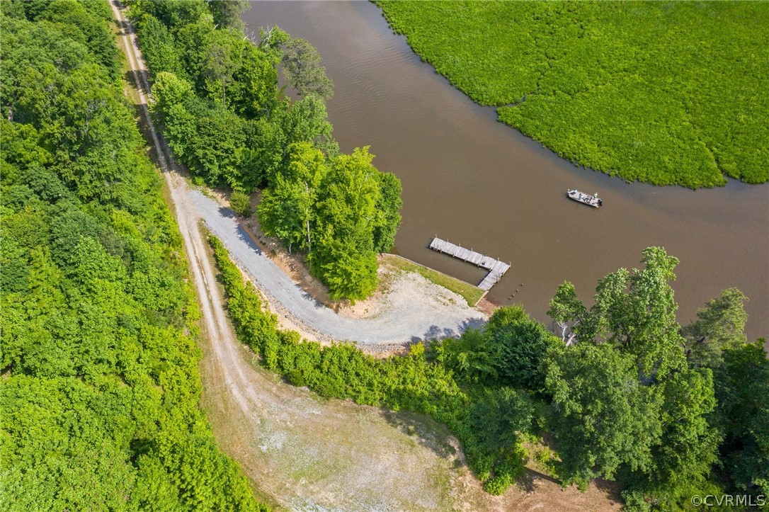 349 Deep Landing Road Tappahannock, VA 22560 - Photo 26 of 28 Piscataway Creek community access.