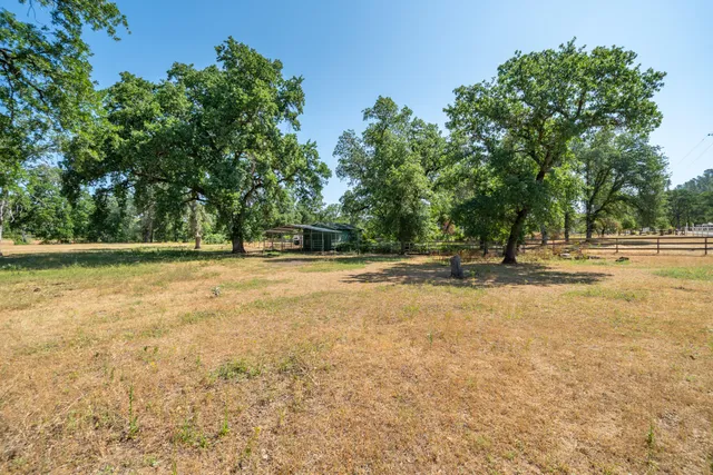 $500,000 | 10855 Beaver Road, Oak Run, CA 96069