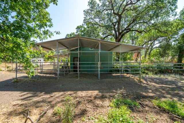 $500,000 | 10855 Beaver Road, Oak Run, CA 96069