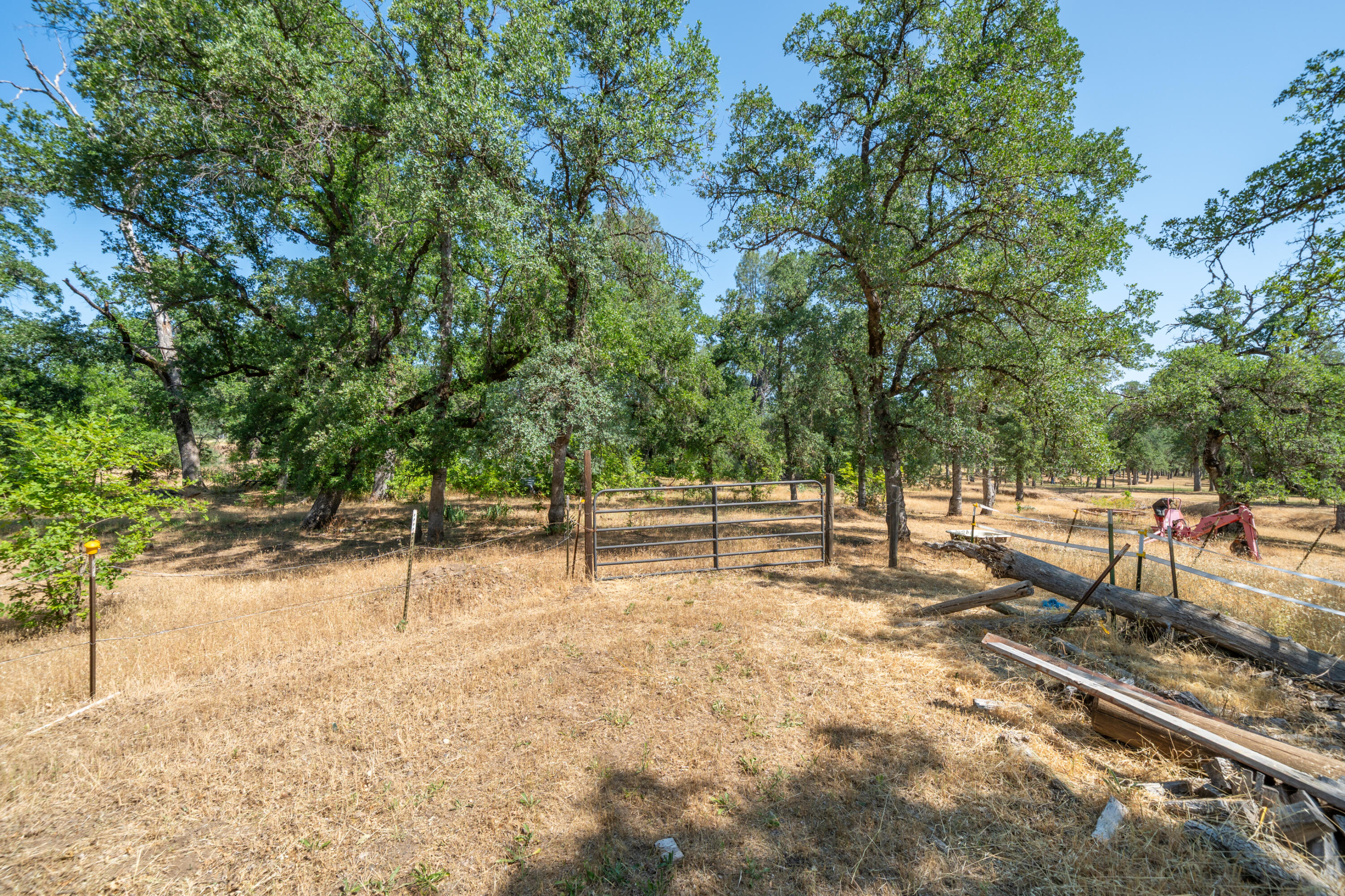 10855 Beaver Road Oak Run, CA 96069 - Photo 65 of 71 10855 Beaver Rd-78