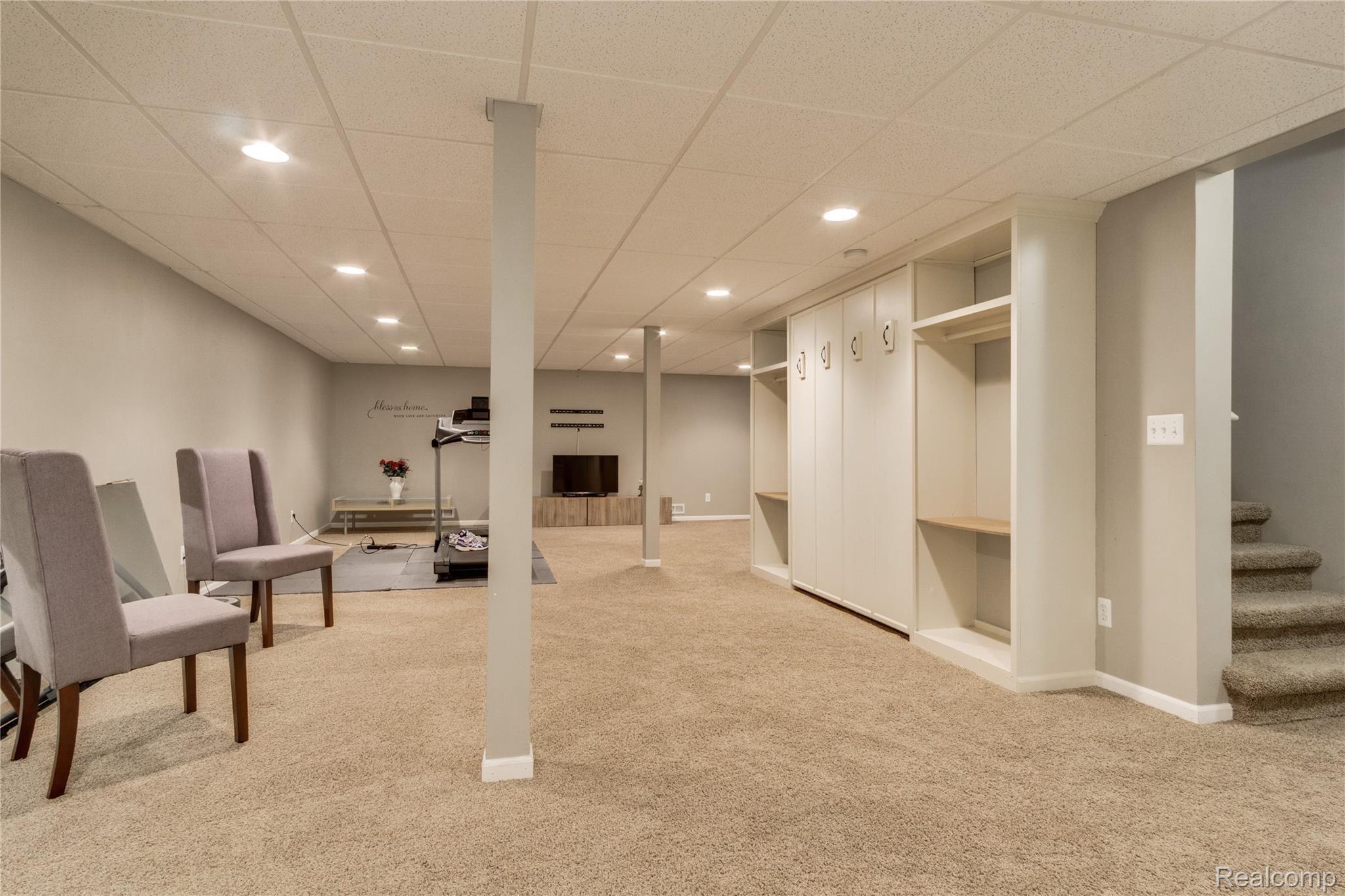 30701 Bradmore Road Warren, MI 48092 - Photo 45 of 52 Finished basement
