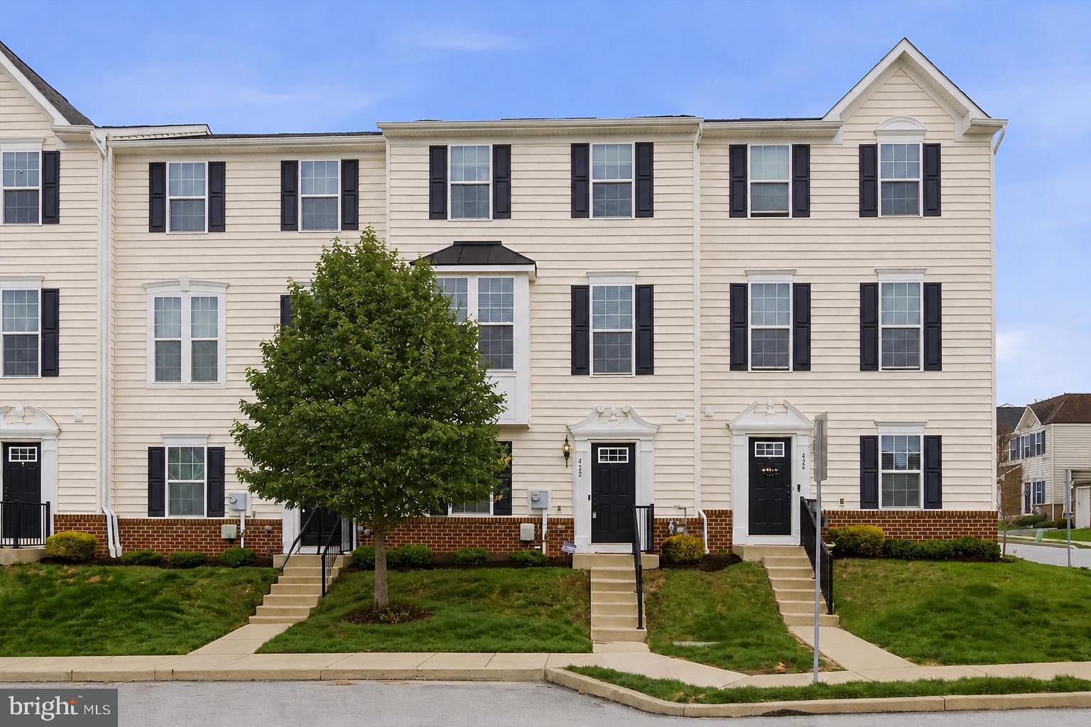 422 Lopata Road Phoenixville, PA 19460 - Photo 1 of 27 Gallery Image 1