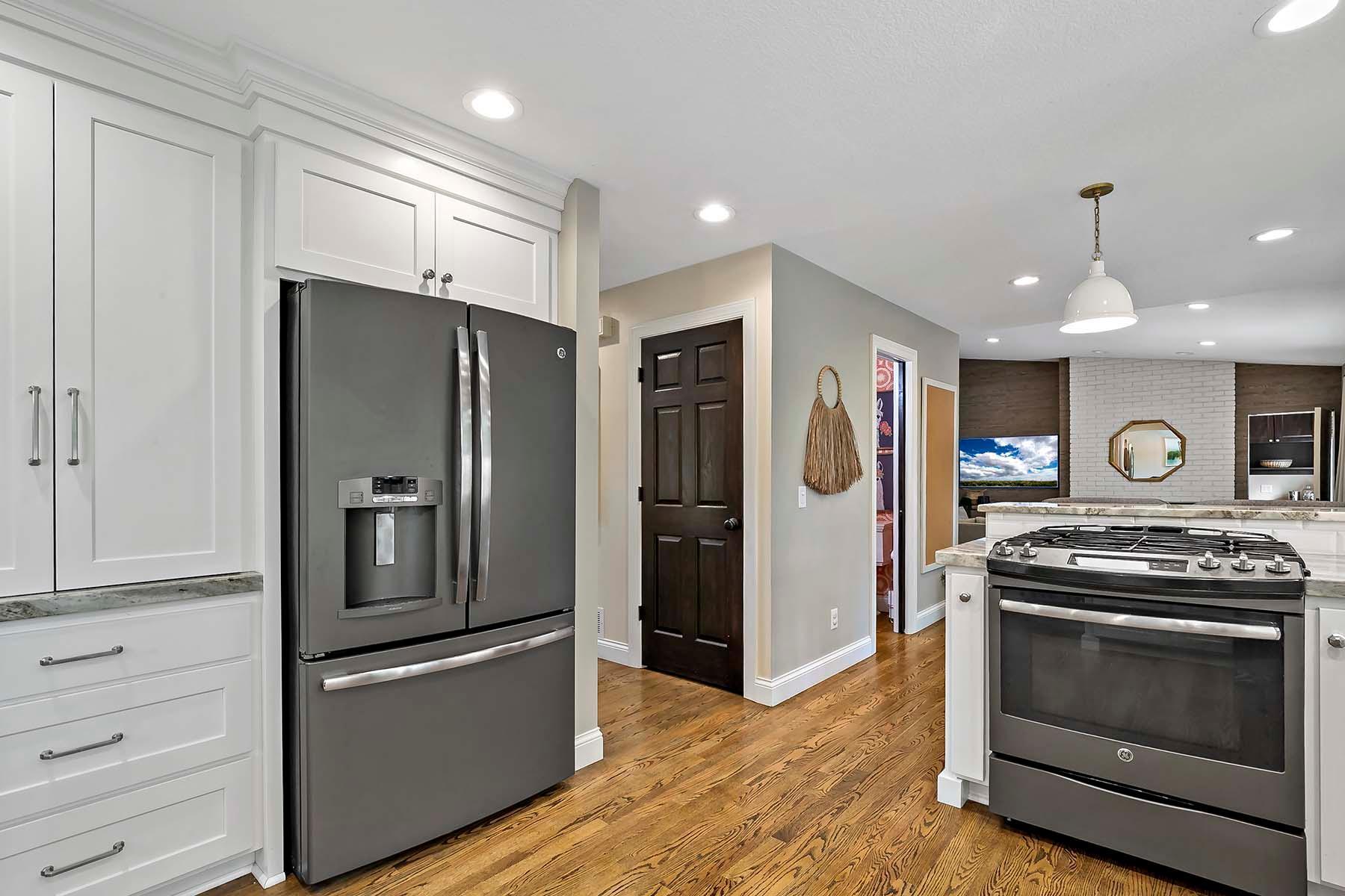 14701 Stone Road Minnetonka, MN 55391 - Photo 21 of 85 Gallery Image 21