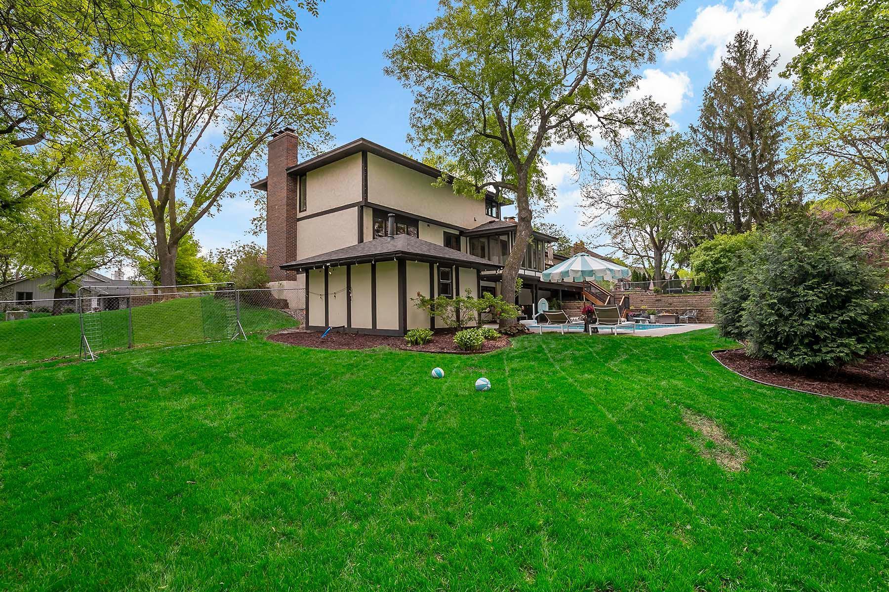 14701 Stone Road Minnetonka, MN 55391 - Photo 45 of 85 Gallery Image 45