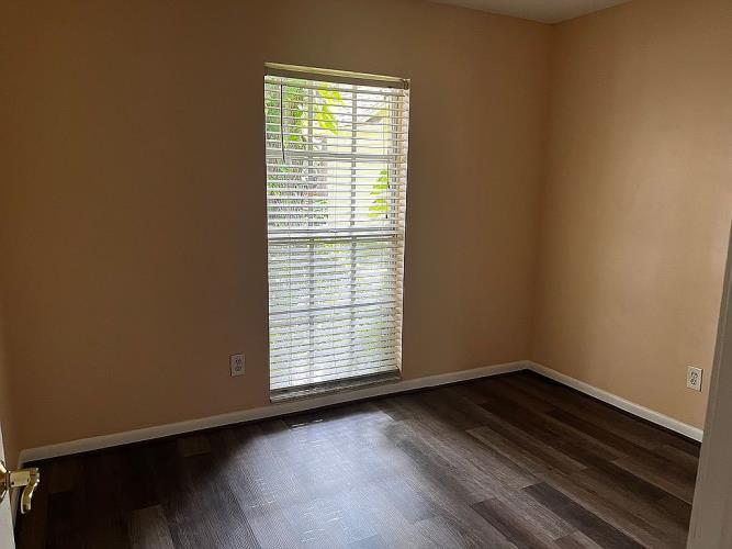 9761 Fox Chapel Road Tampa, FL 33647 - Photo 12 of 16 Gallery Image 12