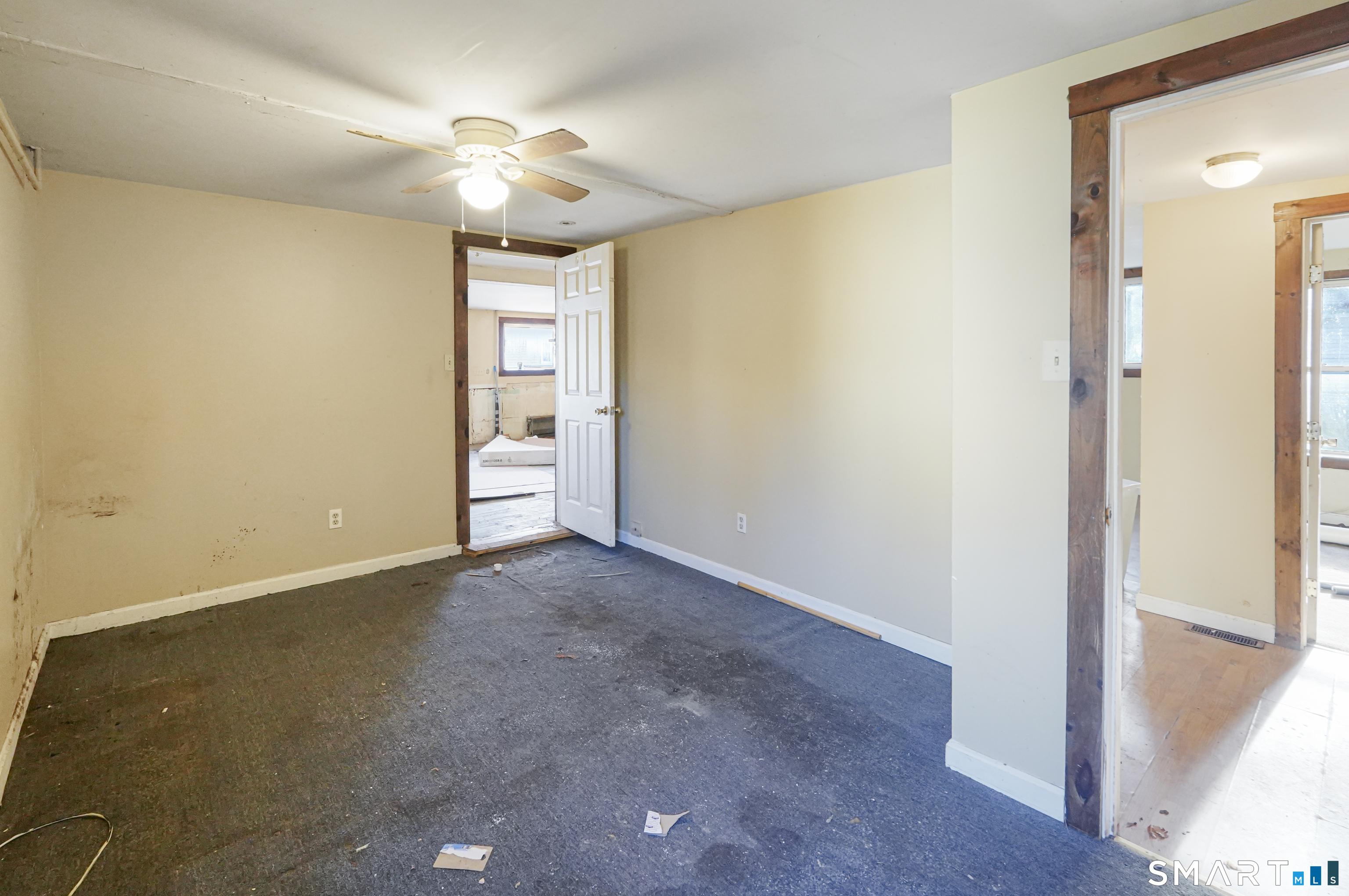 383 Putnam Pike Killingly, CT 06241 - Photo 13 of 40