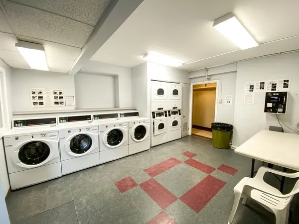 $2,750 | 1450 Beacon Street, Unit 502, Brookline, MA 02446