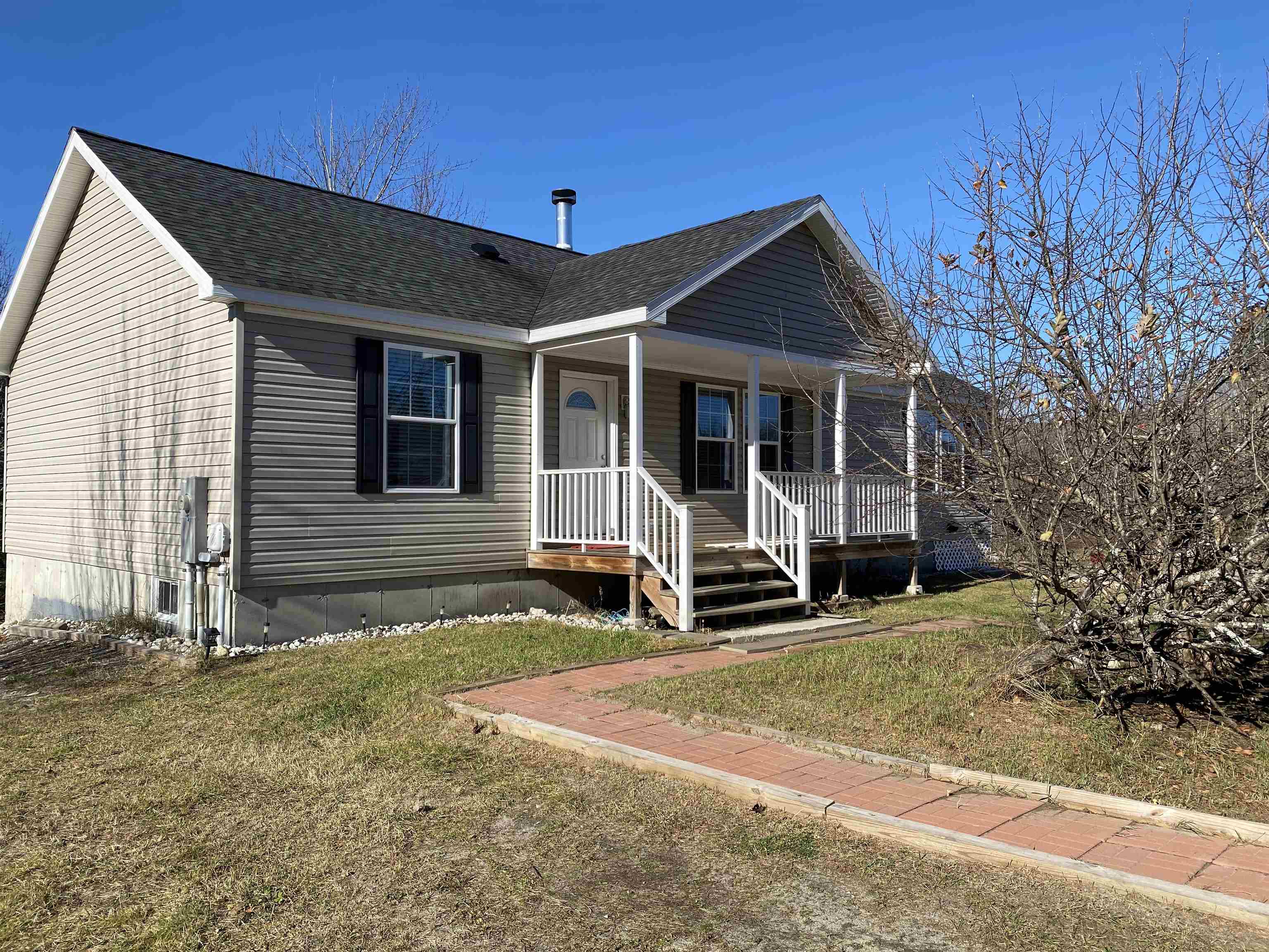 1579 East Brighton Road Brighton, VT 05846 - Photo 3 of 28