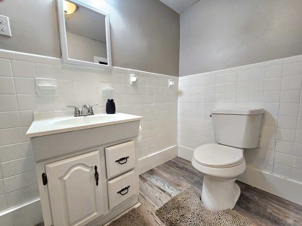 81 Limerick Street Gardner, MA 01440 - Photo 35 of 42