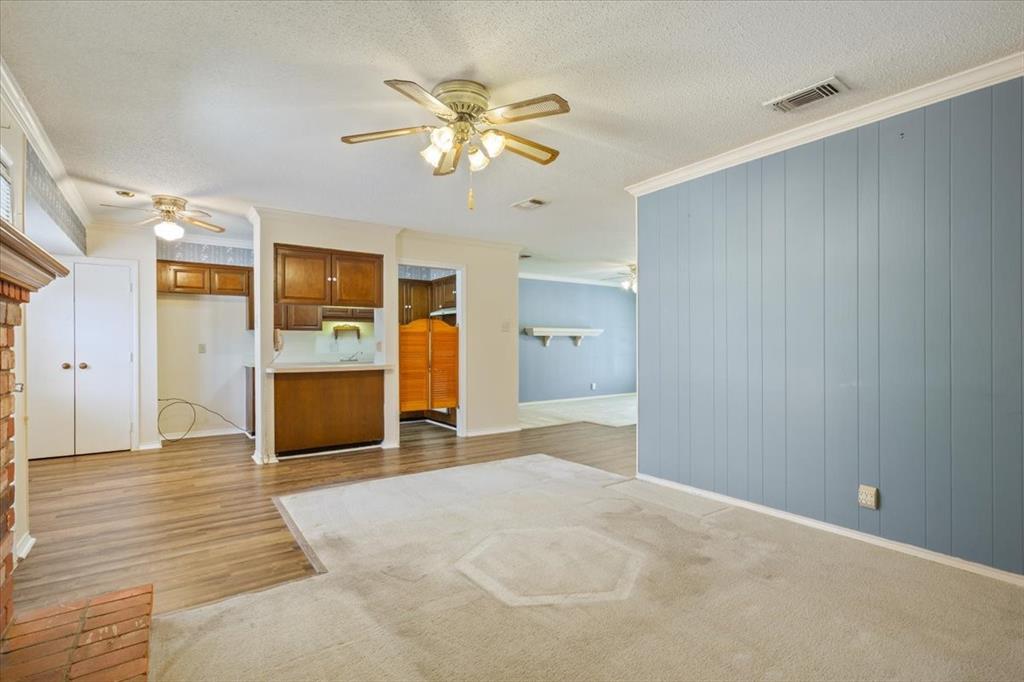 5226 Lake Shore Drive Waco, TX 76710 - Photo 10 of 25