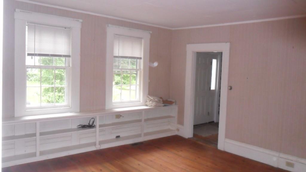 125 Stevens Corner Road West Newfield, ME 04095 - Photo 19 of 34 living/den