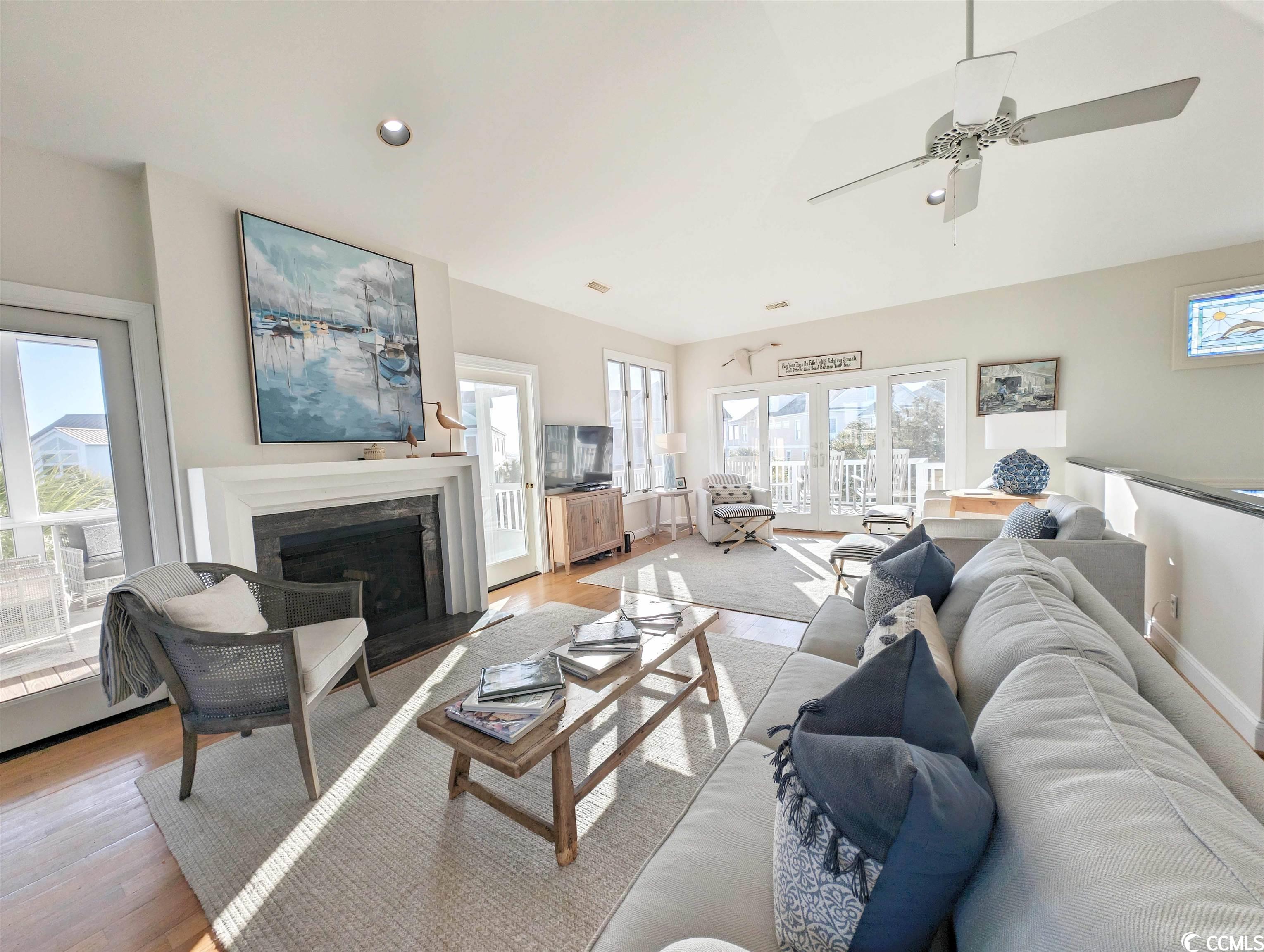 336 Inlet Point Drive Pawleys Island, SC 29585 - Photo 4 of 40 Gallery Image 4