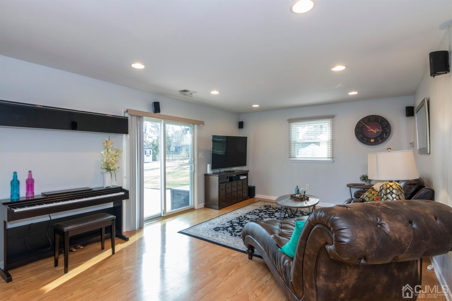 10 Brian Road East Brunswick, NJ 08816 - Photo 15 of 31 Gallery Image 15