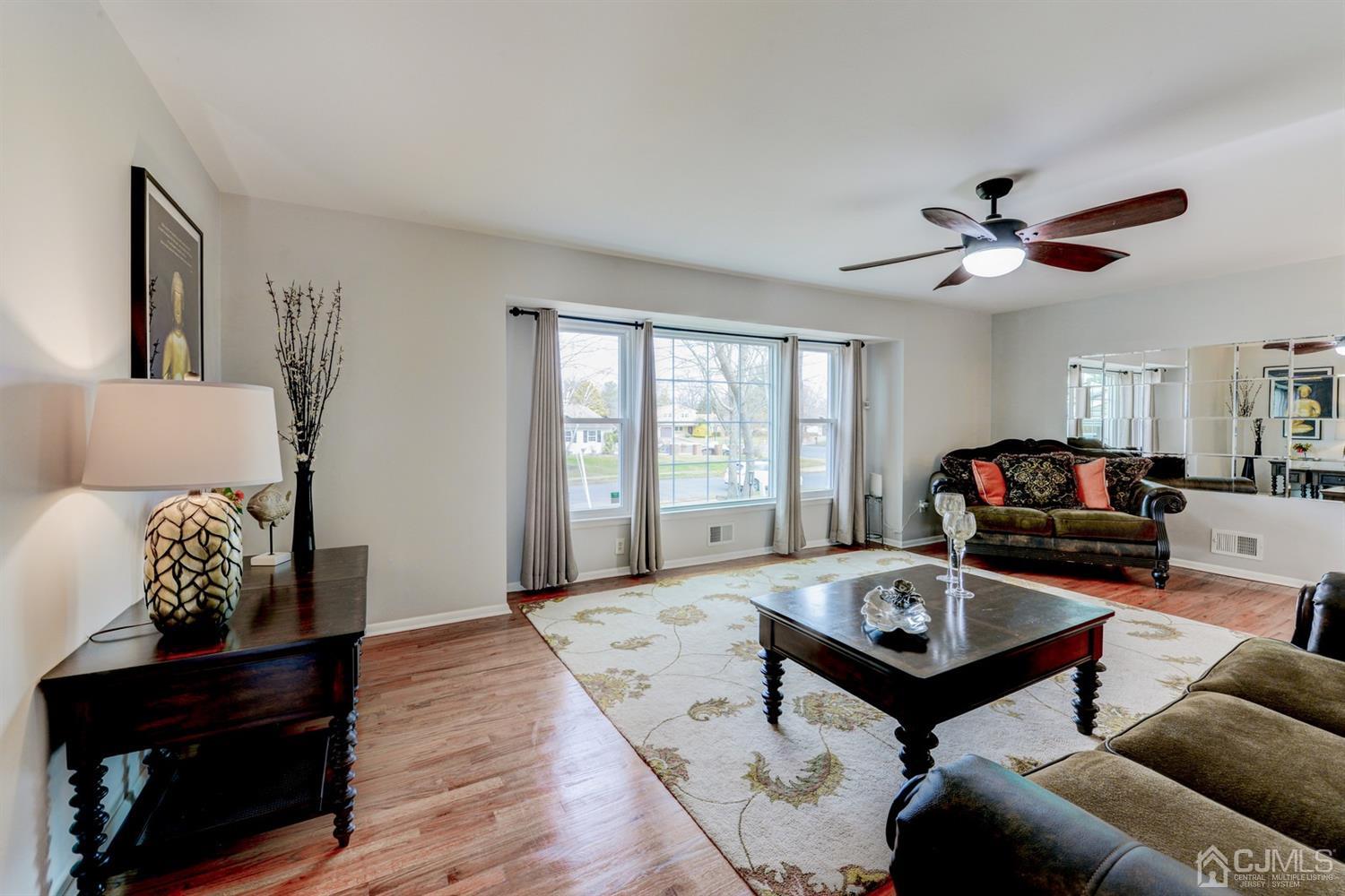 10 Brian Road East Brunswick, NJ 08816 - Photo 5 of 31 Gallery Image 5