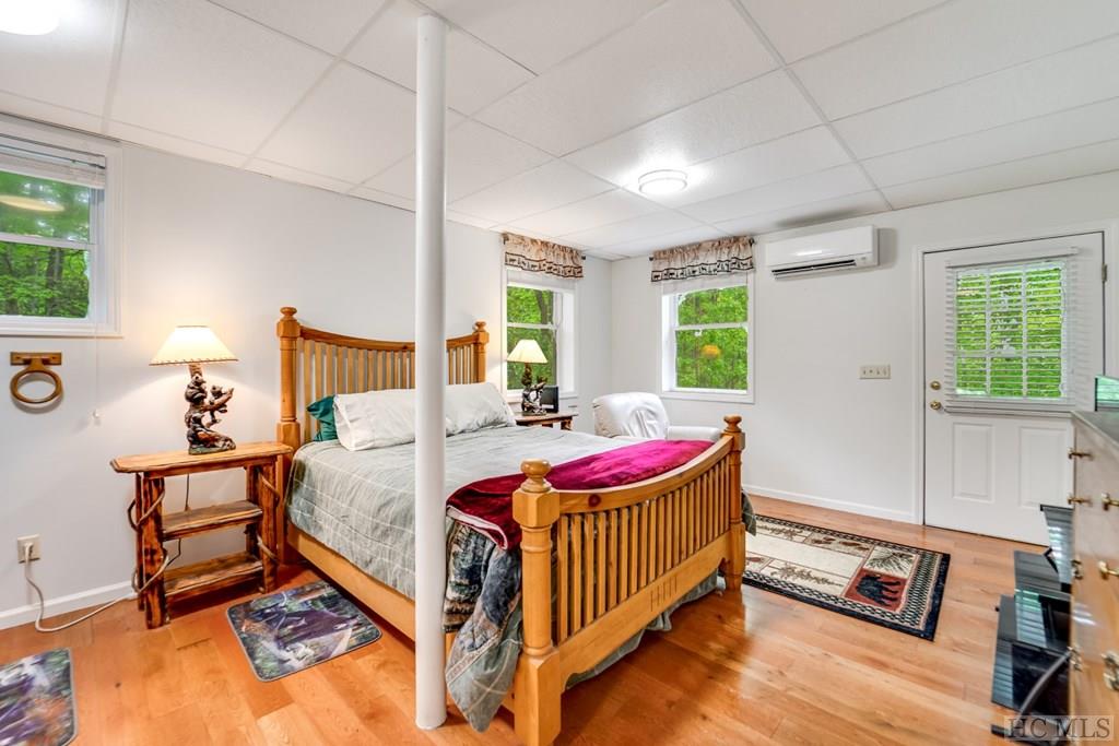391 Tower Road Sapphire, NC 28774 - Photo 15 of 40 Gallery Image 15
