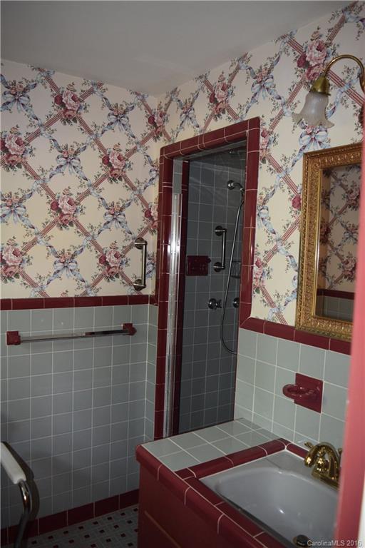 353 Kimmswick Road Charlotte, NC 28214 - Photo 16 of 17 Gallery Image 16