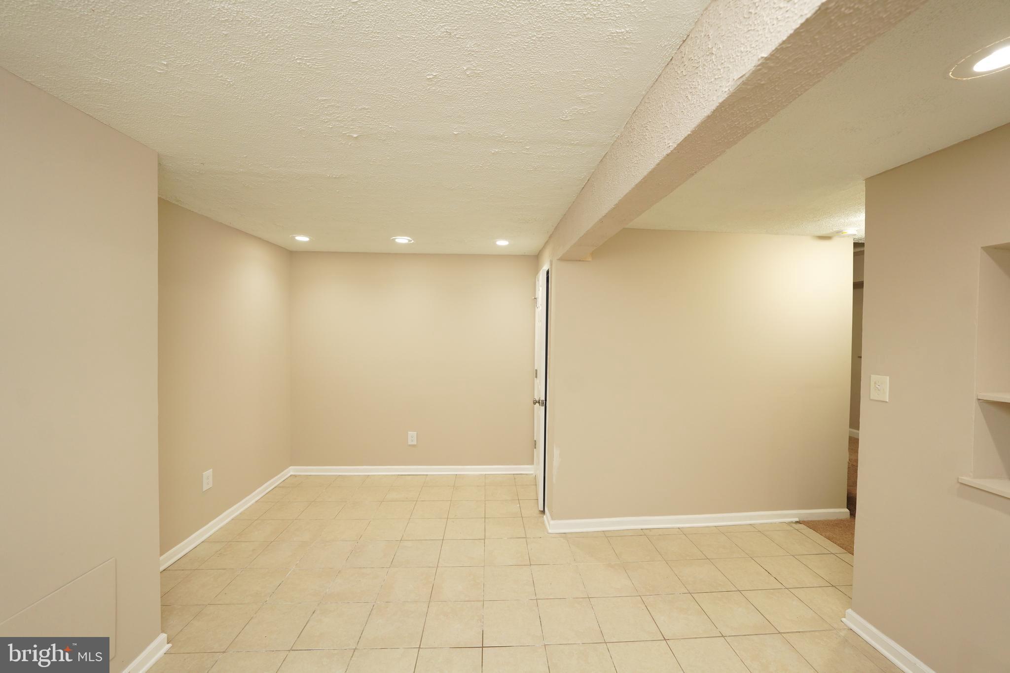 3423 Castle Way, Unit 10432 Silver Spring, MD 20904 - Photo 33 of 39