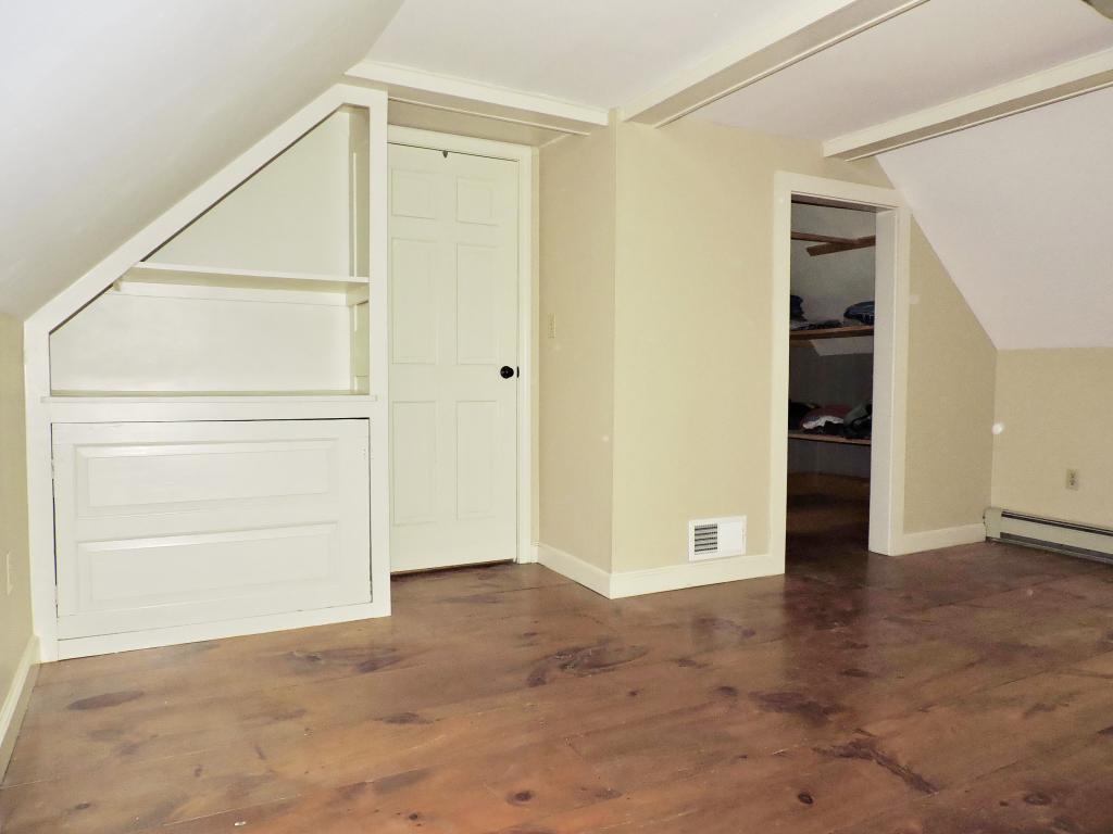 13 Paige Hill Road Weare, NH 03281 - Photo 19 of 36